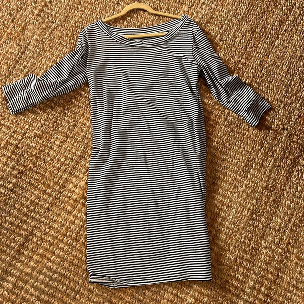 Striped Boatneck Midi Dress - Black & White